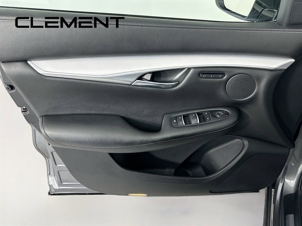 Used 2019 INFINITI QX50 Luxe image 28