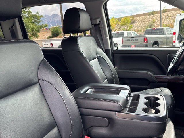 Used 2019 GMC Sierra 3500 SLT w/ Duramax Plus Package AWD/4WD image 12