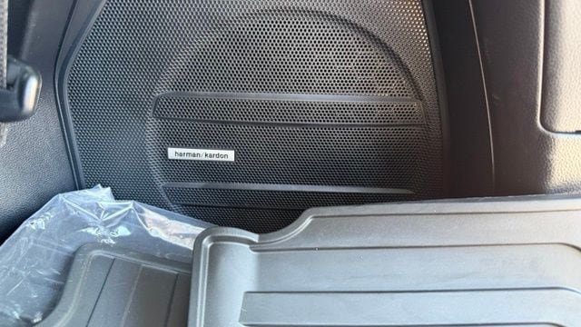 Certified 2026 Subaru Ascent Limited AWD/4WD image 15