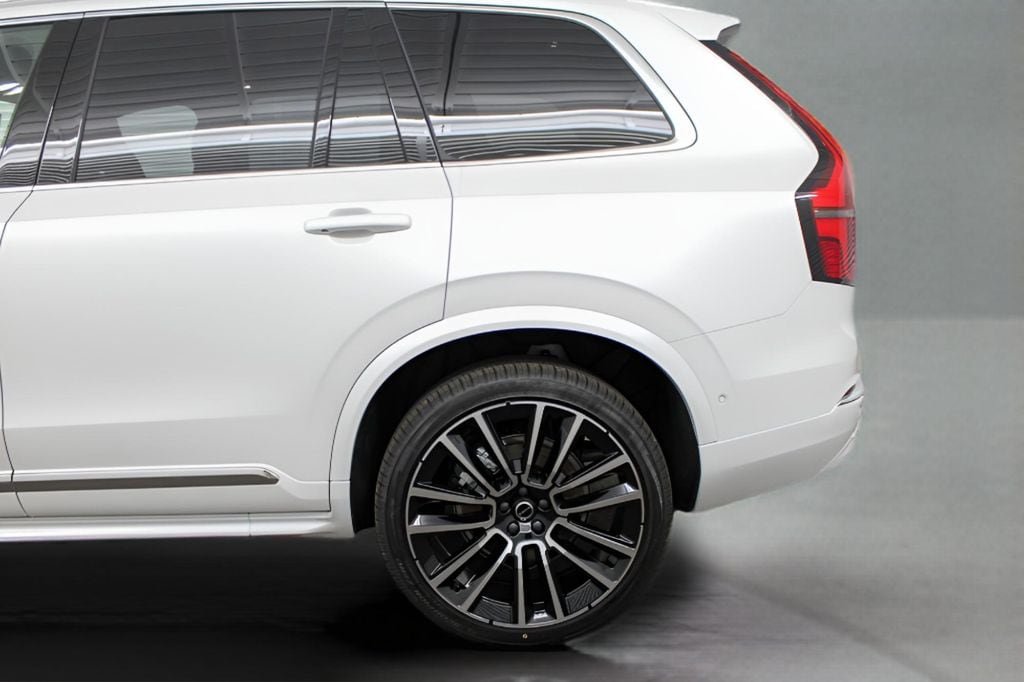New 2026 Volvo XC90 B6 Plus AWD/4WD image 35