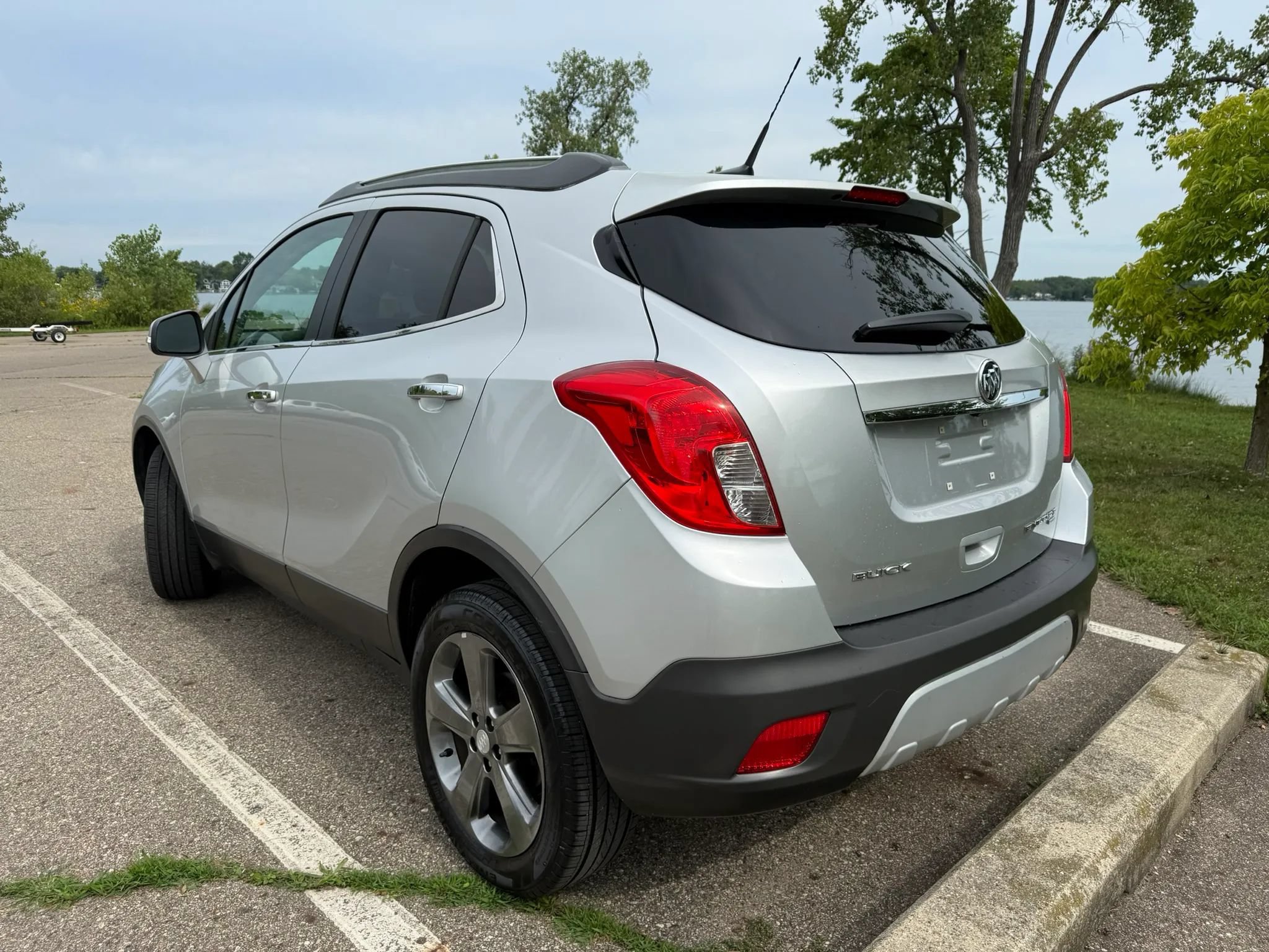 Used 2014 Buick Encore Convenience AWD/4WD image 9