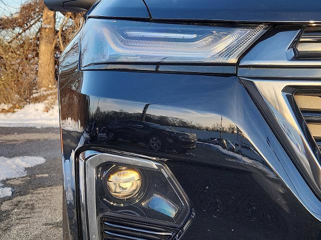 Certified 2023 Chevrolet Traverse RS image 9