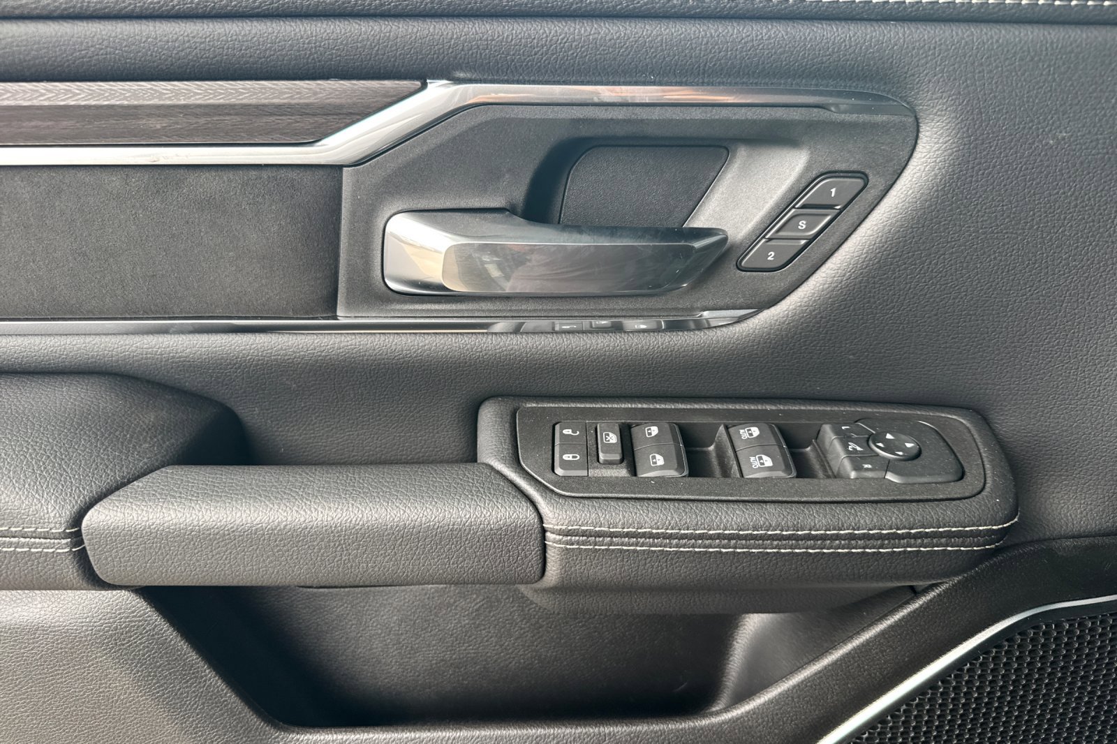 New 2026 RAM 1500 Laramie image 10