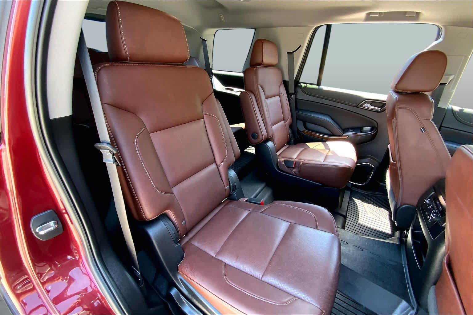Used 2020 Chevrolet Tahoe Premier w/ Premier Plus Edition AWD/4WD image 20