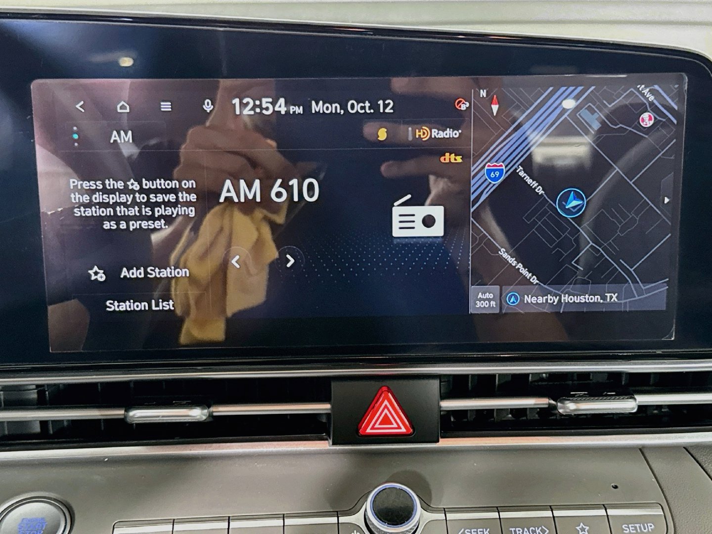 Used 2023 Hyundai Elantra SEL w/ Convenience Package FWD image 15