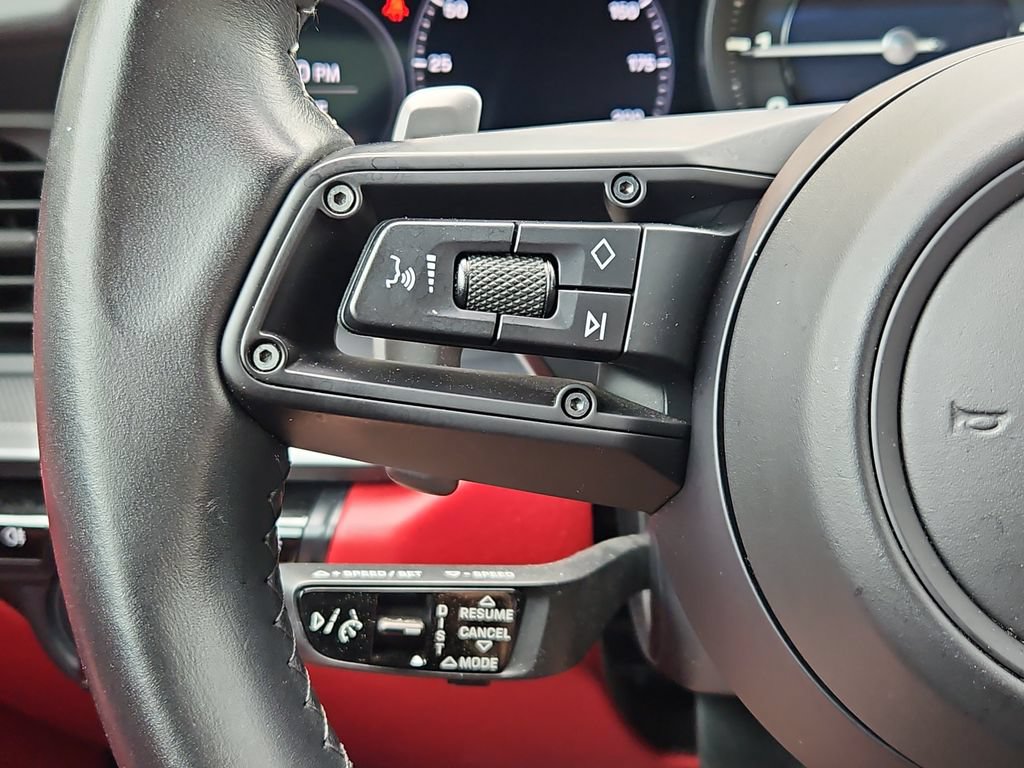 Certified 2020 Porsche 911 Carrera 4S AWD/4WD image 27