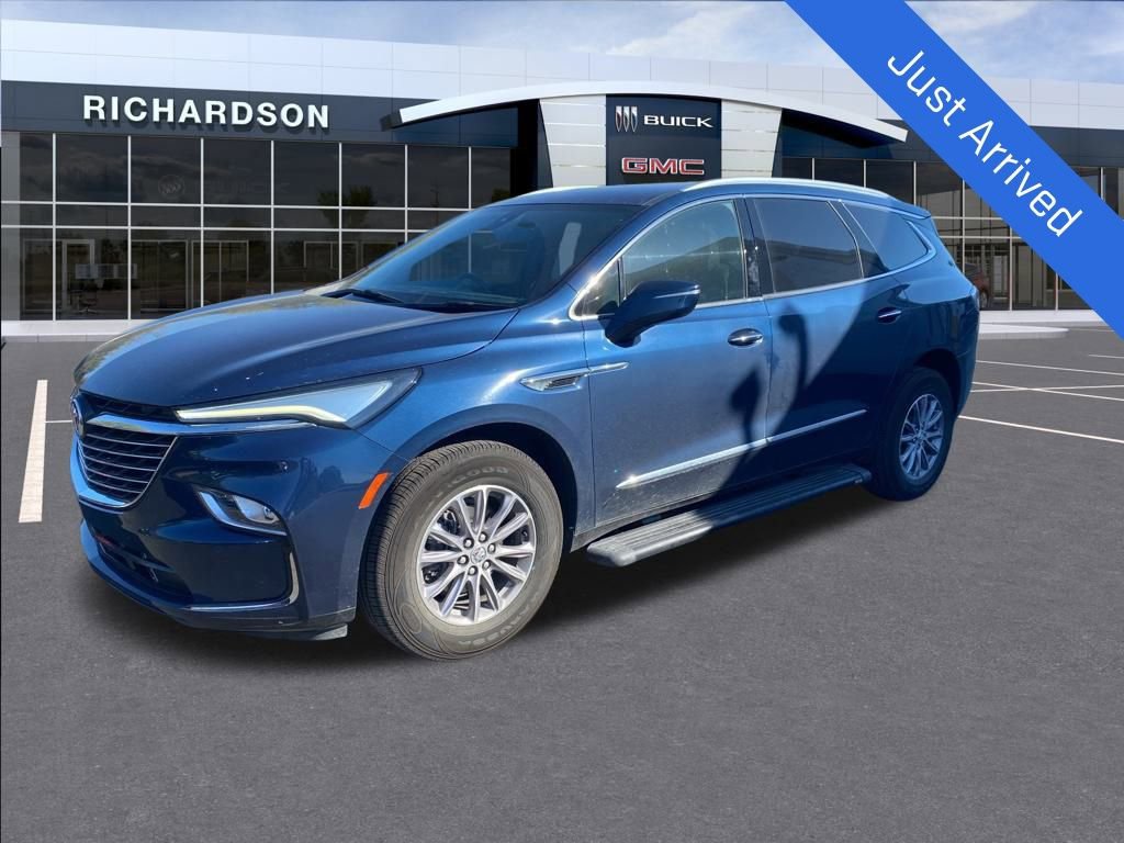 Used 2023 Buick Enclave Essence w/ Trailering Package, 5000 lbs.