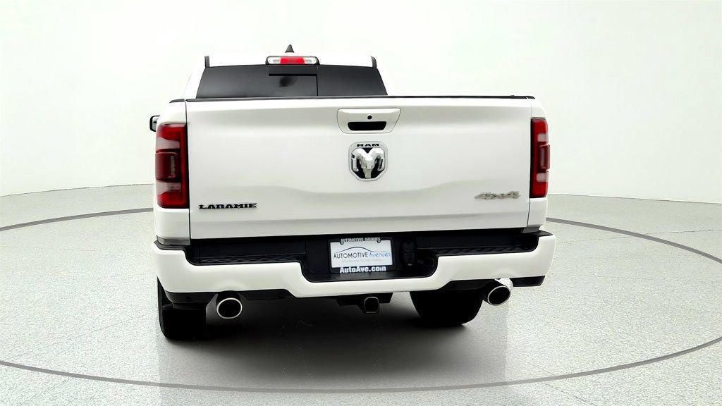 Used 2024 RAM 1500 Laramie AWD/4WD image 6