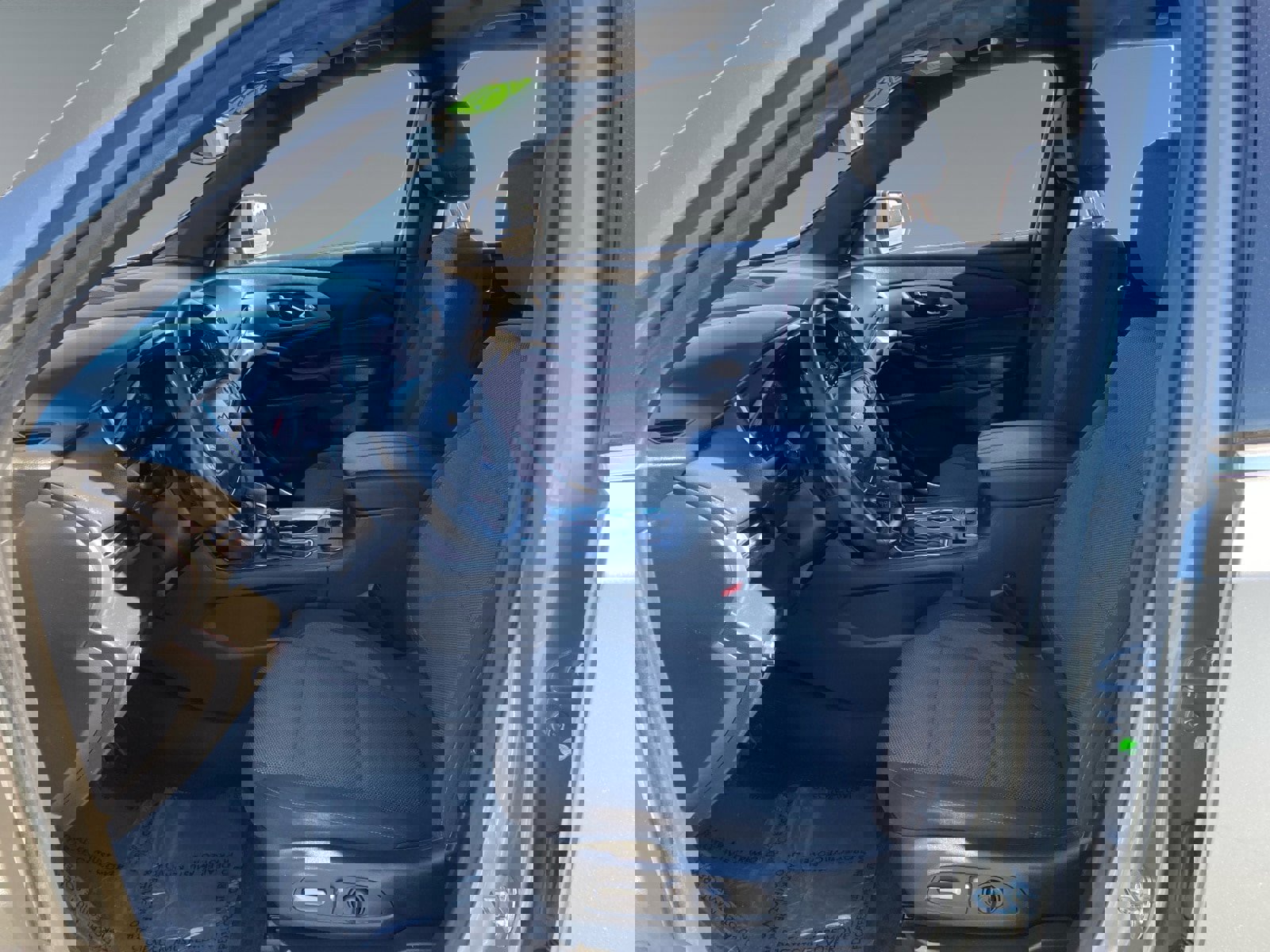 Used 2023 Chevrolet Traverse LT w/ LPO, Cargo Package image 9