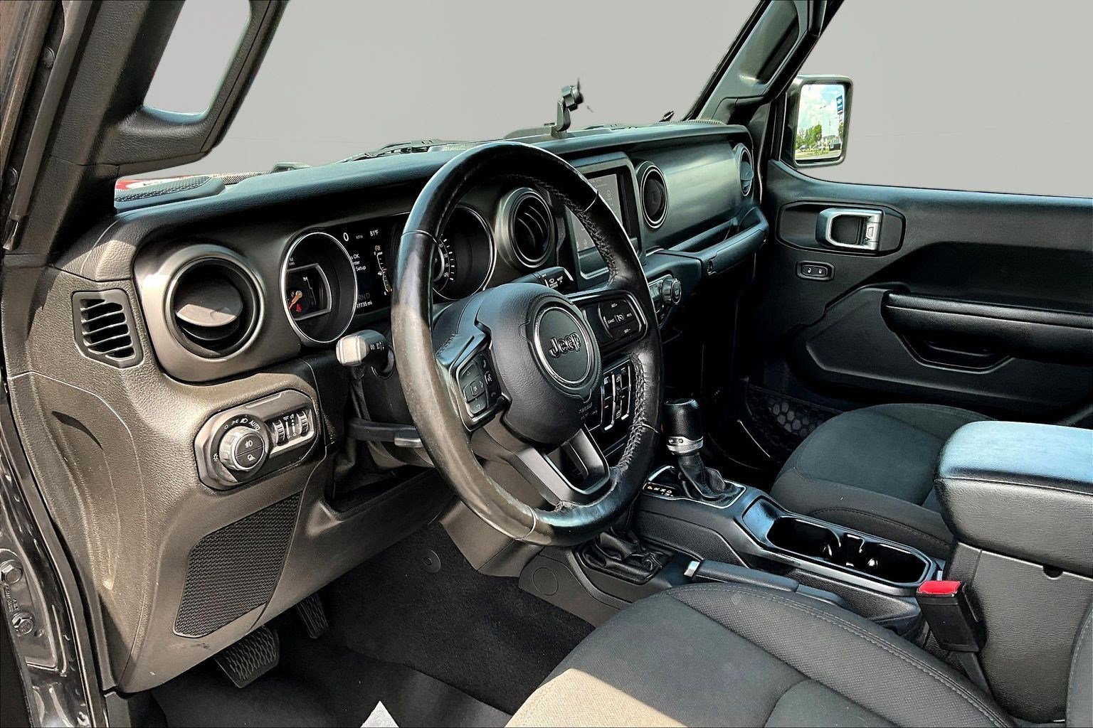 Used 2021 Jeep Gladiator Sport AWD/4WD image 18