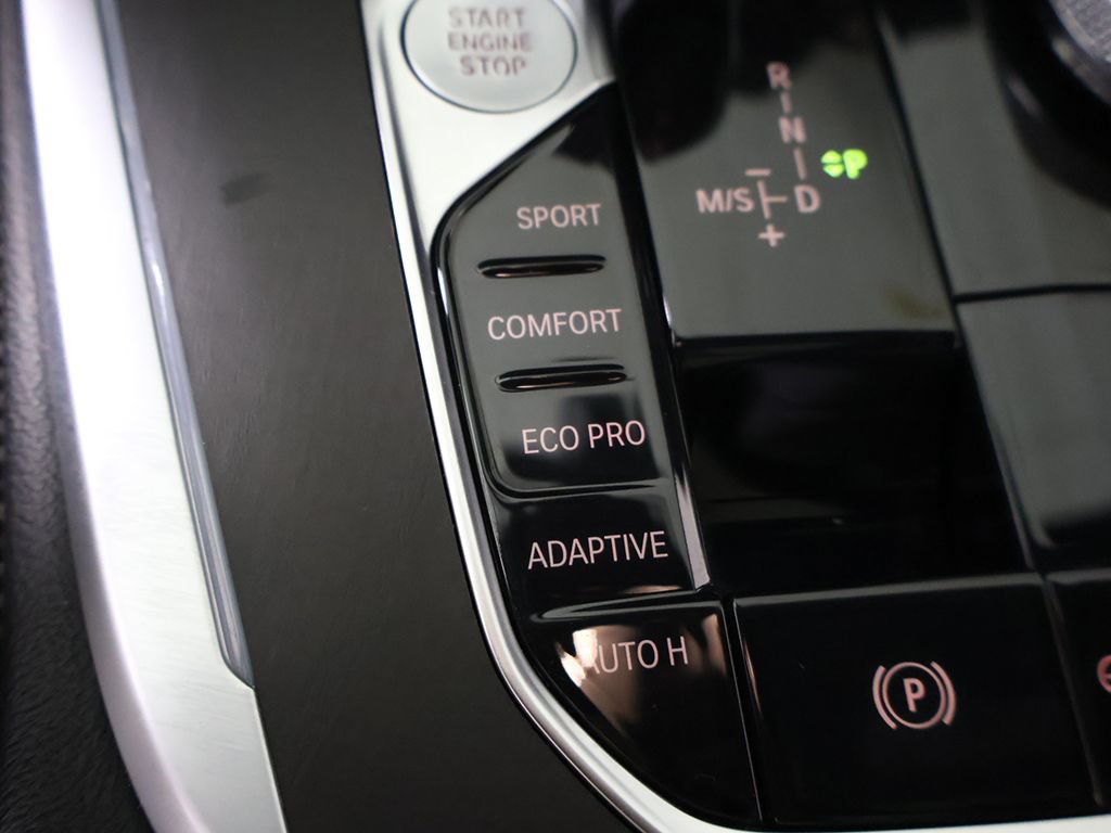 Used 2019 BMW X7 xDrive40i w/ M Sport Package AWD/4WD image 67