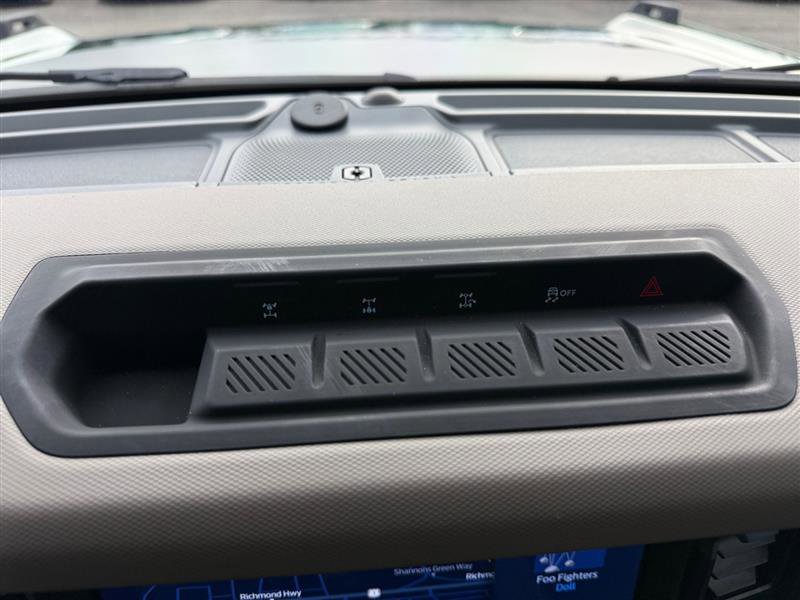 Used 2023 Ford Bronco Wildtrak image 30