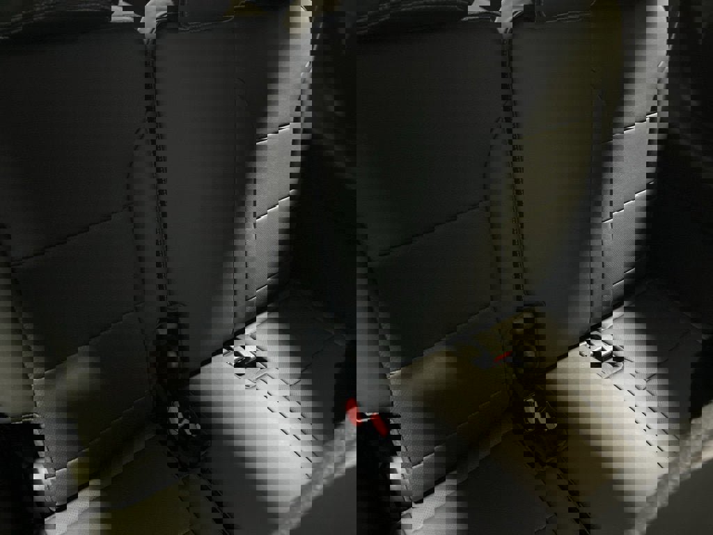 New 2026 Chevrolet Traverse LT w/ Sun and Wheel Package image 13