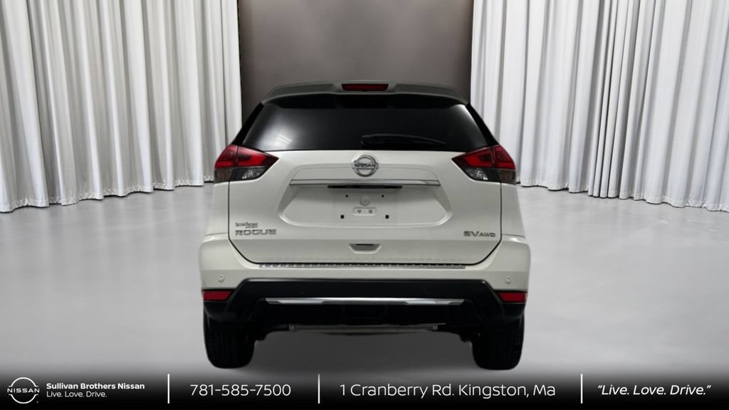 Certified 2020 Nissan Rogue SV w/ Sun & Sound Touring Package AWD/4WD image 6