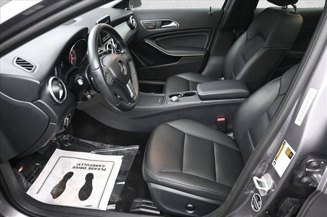 Used 2015 Mercedes-Benz GLA 250 4MATIC image 9