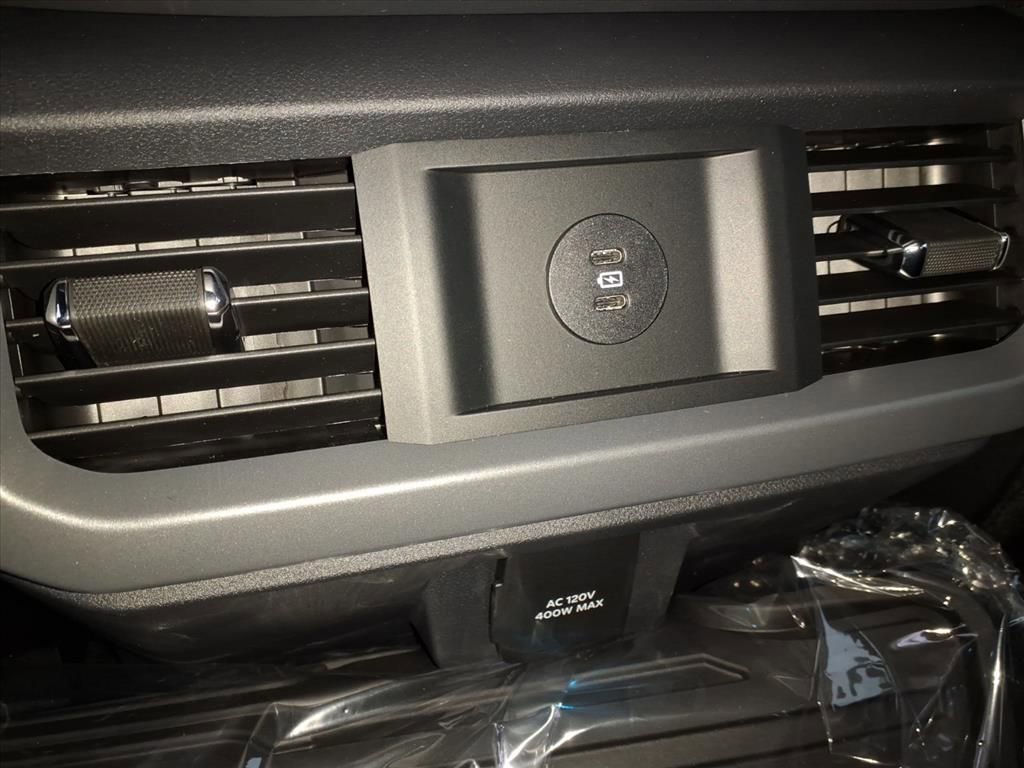 New 2026 Ford F150 XLT w/ Equipment Group 302A MID image 17