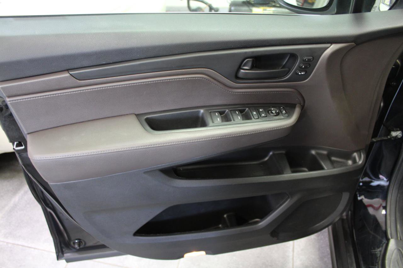 Used 2019 Honda Odyssey EX-L image 18