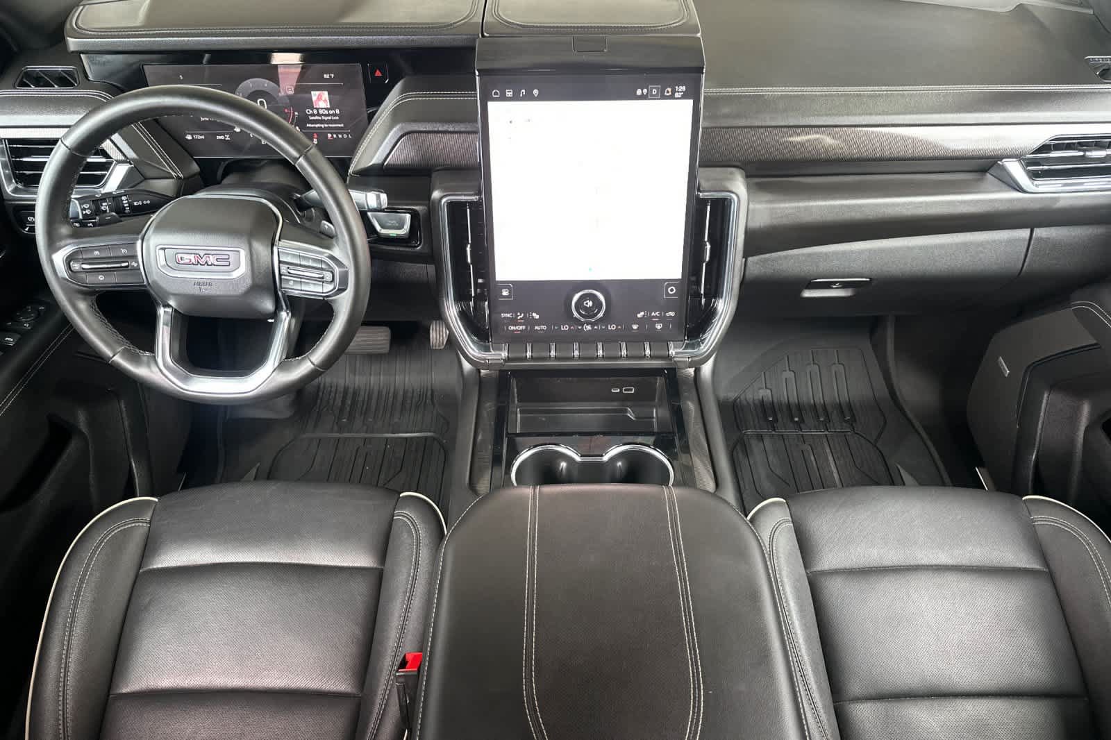 Used 2025 GMC Yukon Elevation AWD/4WD image 3