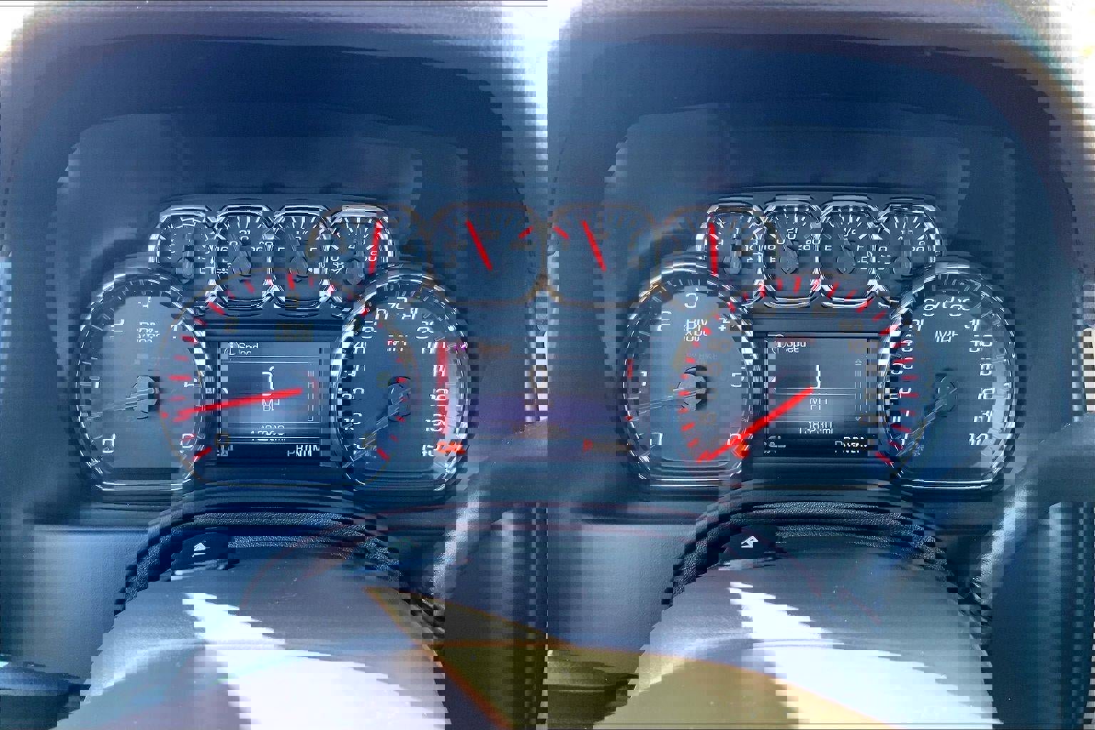 Used 2015 GMC Yukon XL SLT w/ Open Road Package AWD/4WD image 20