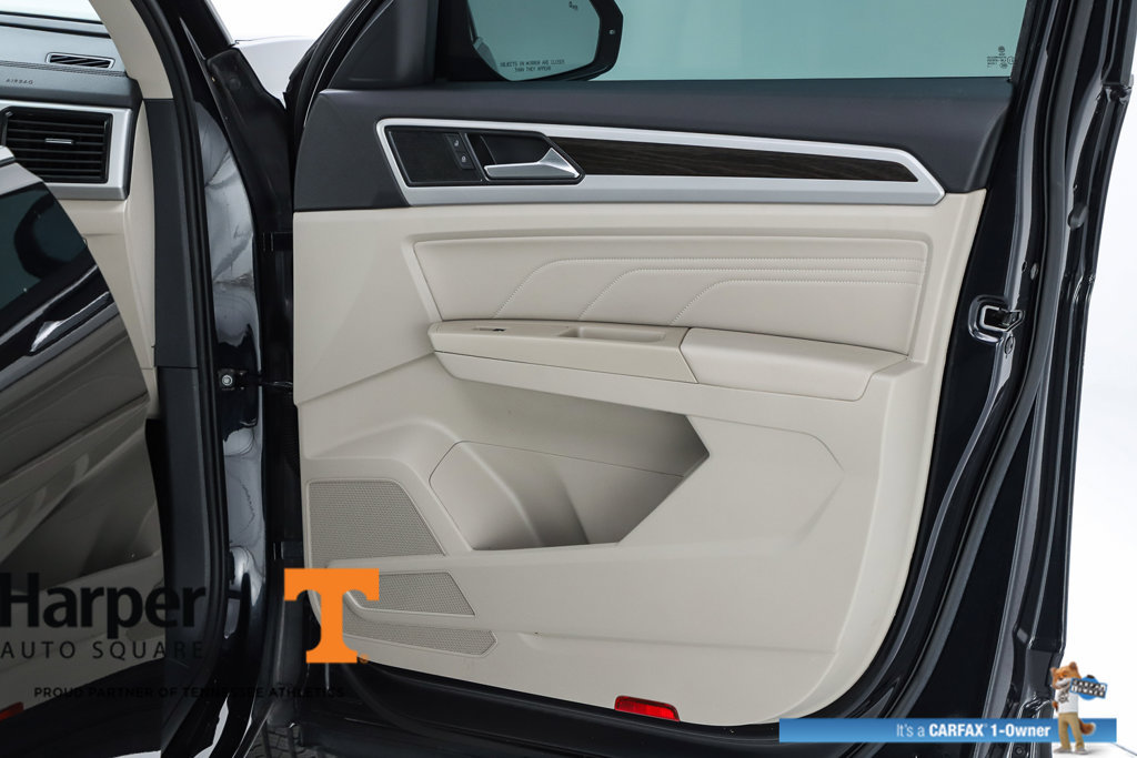 Used 2023 Volkswagen Atlas SE w/ Panoramic Sunroof Package FWD image 32