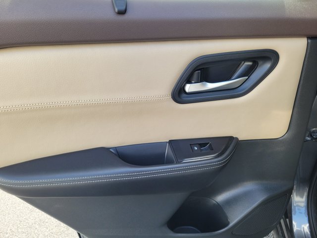Certified 2023 Nissan Rogue SV w/ SV Premium B Package FWD image 12
