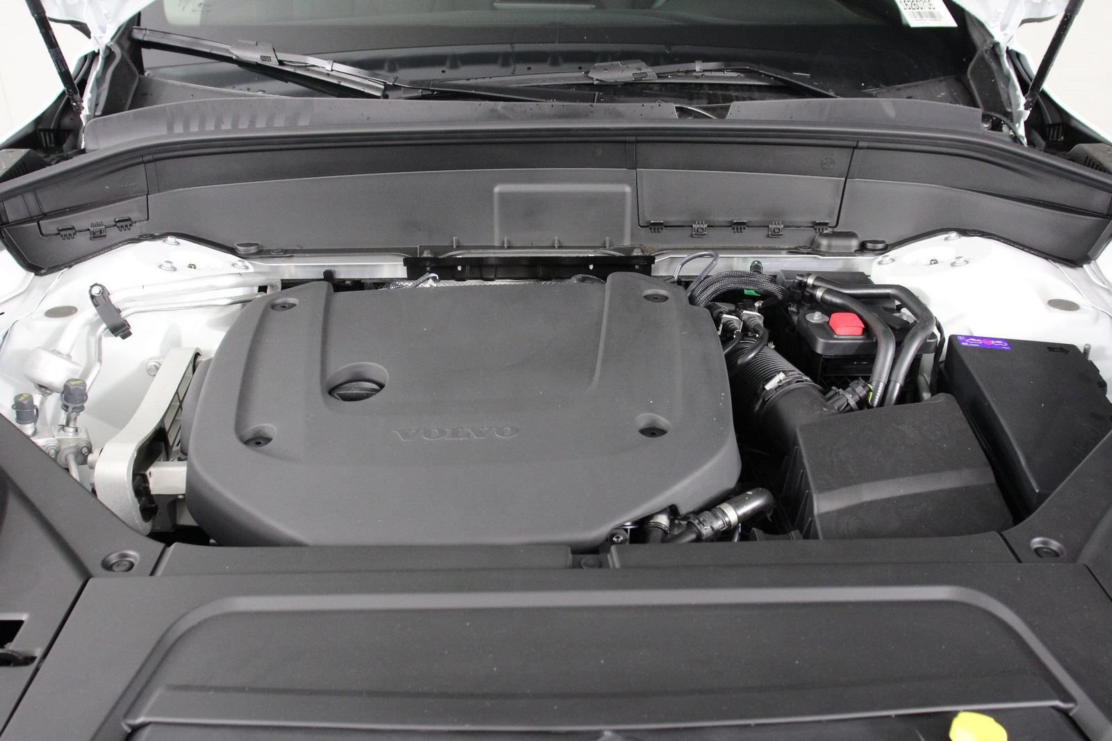 New 2026 Volvo XC90 B6 Plus AWD/4WD image 12