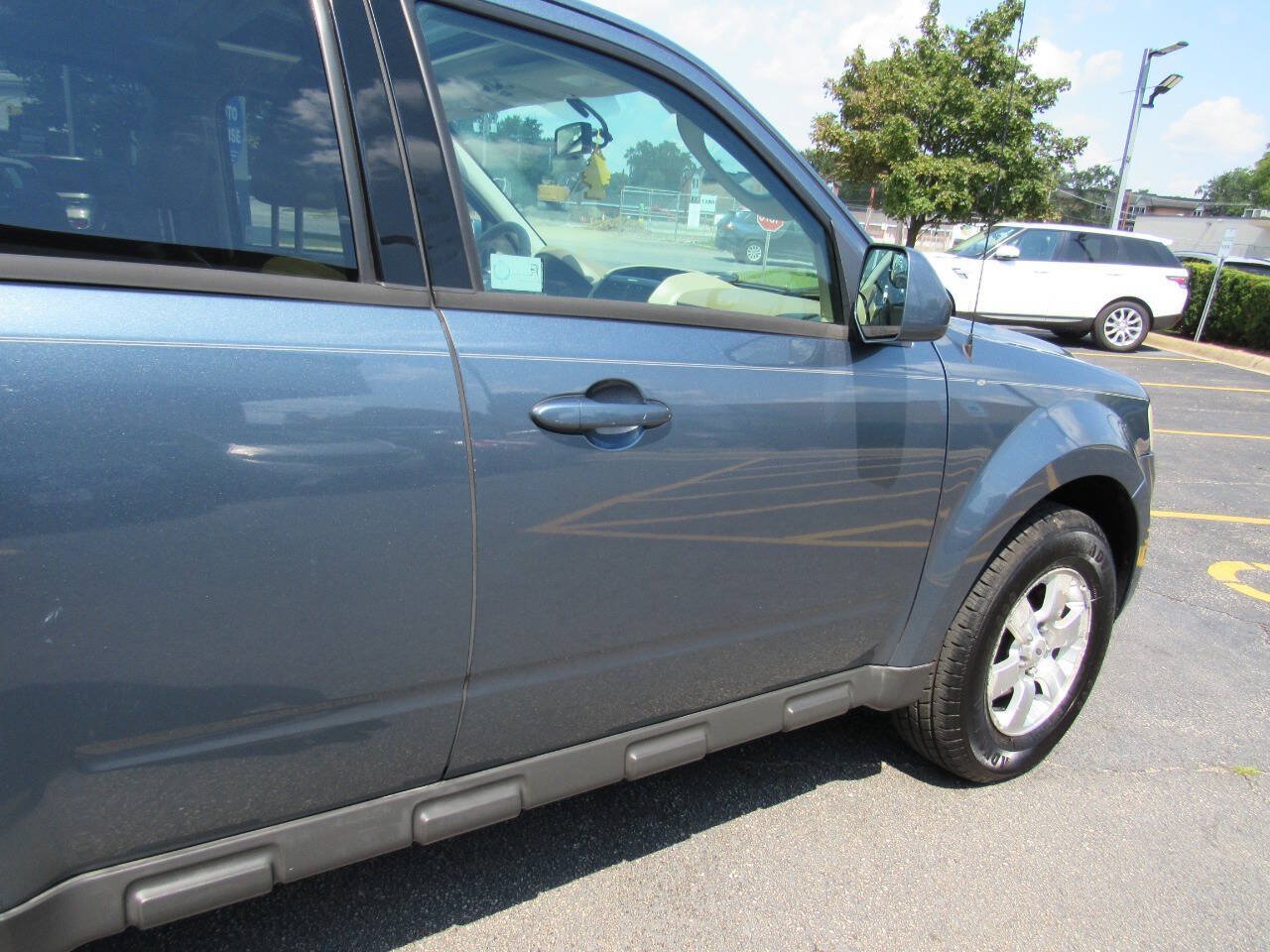 Used 2010 Ford Escape Limited FWD image 8