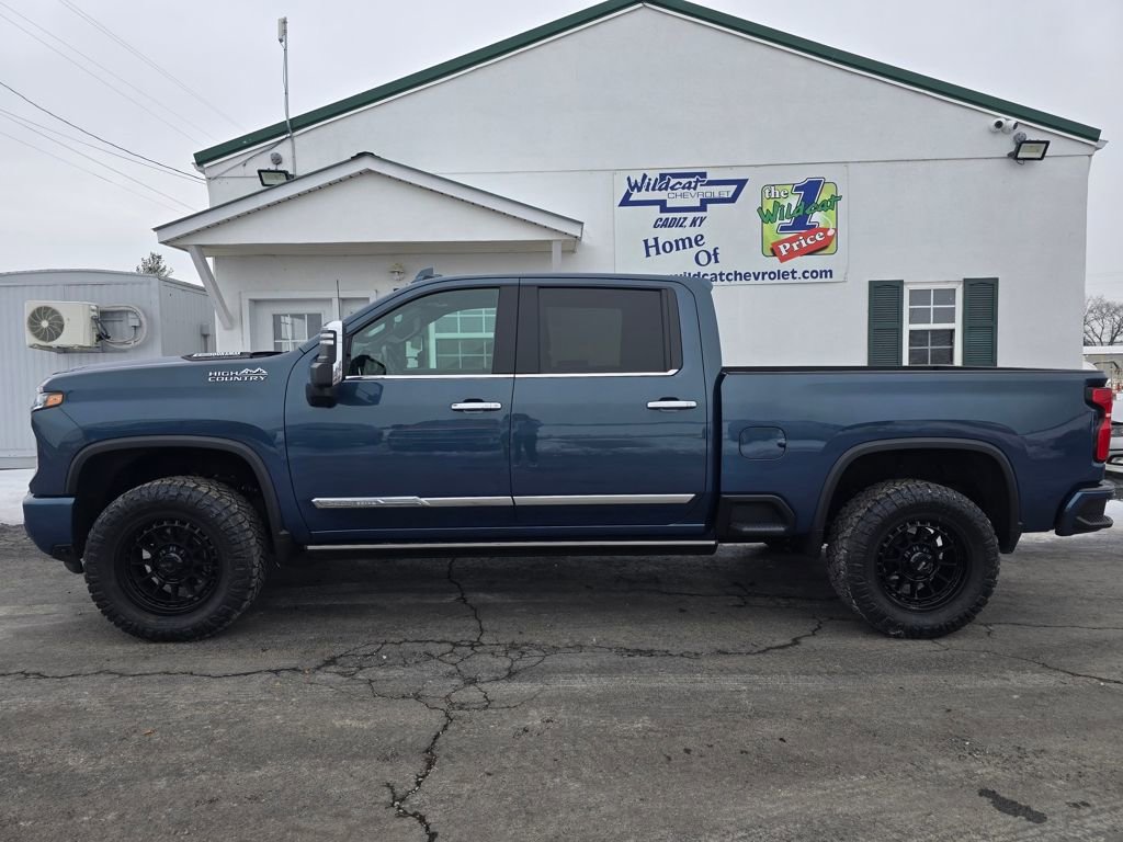 Used 2025 Chevrolet Silverado 2500 High Country w/ High Country Premium Package image 5