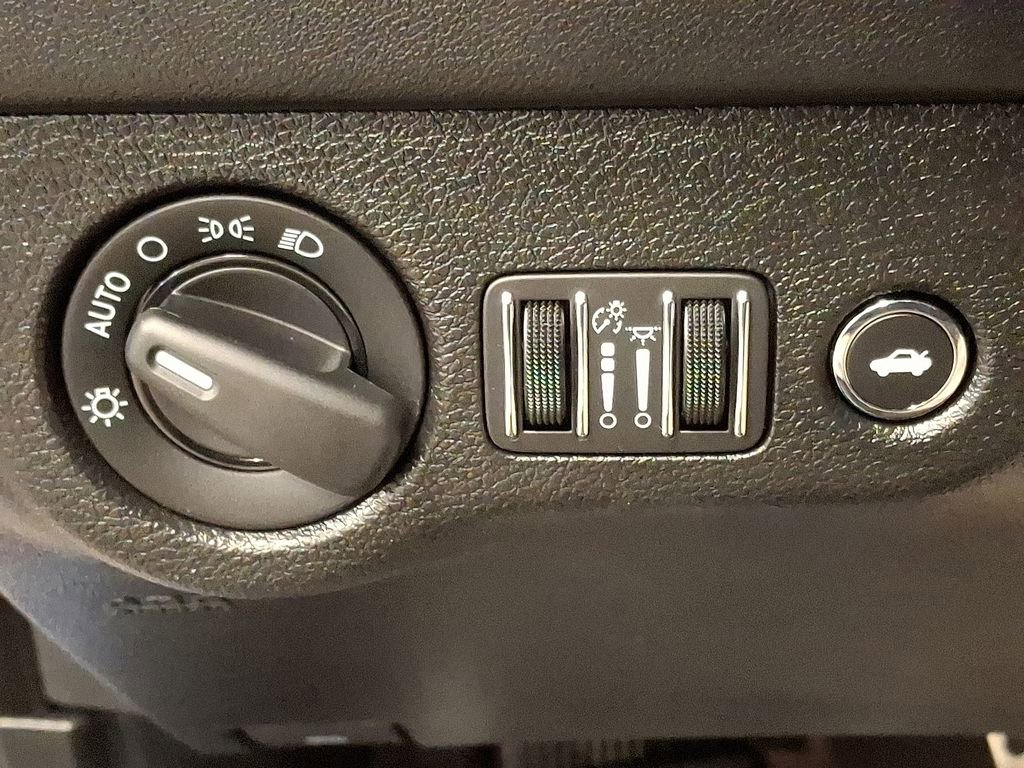 Used 2022 Dodge Charger Scat Pack RWD image 25