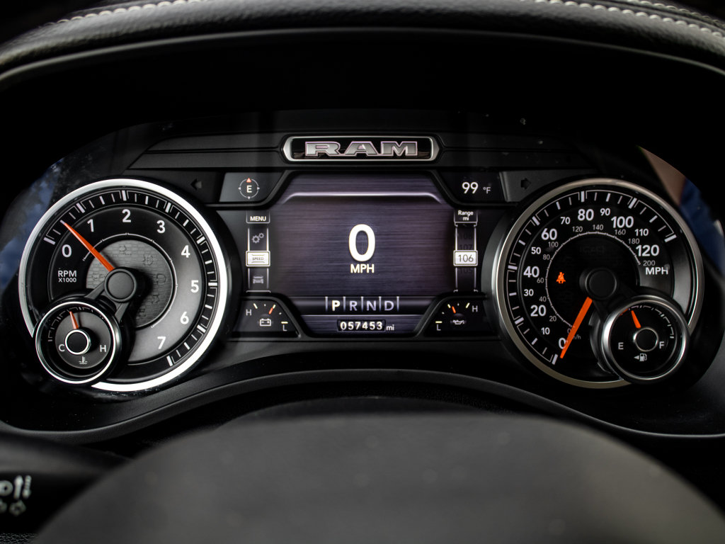 Used 2019 RAM 1500 Laramie AWD/4WD image 34