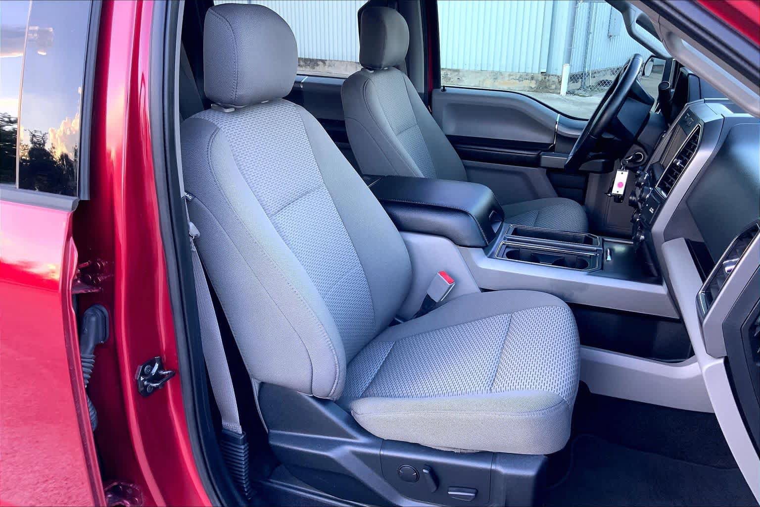 Used 2019 Ford F150 XLT w/ Equipment Group 302A Luxury RWD image 9