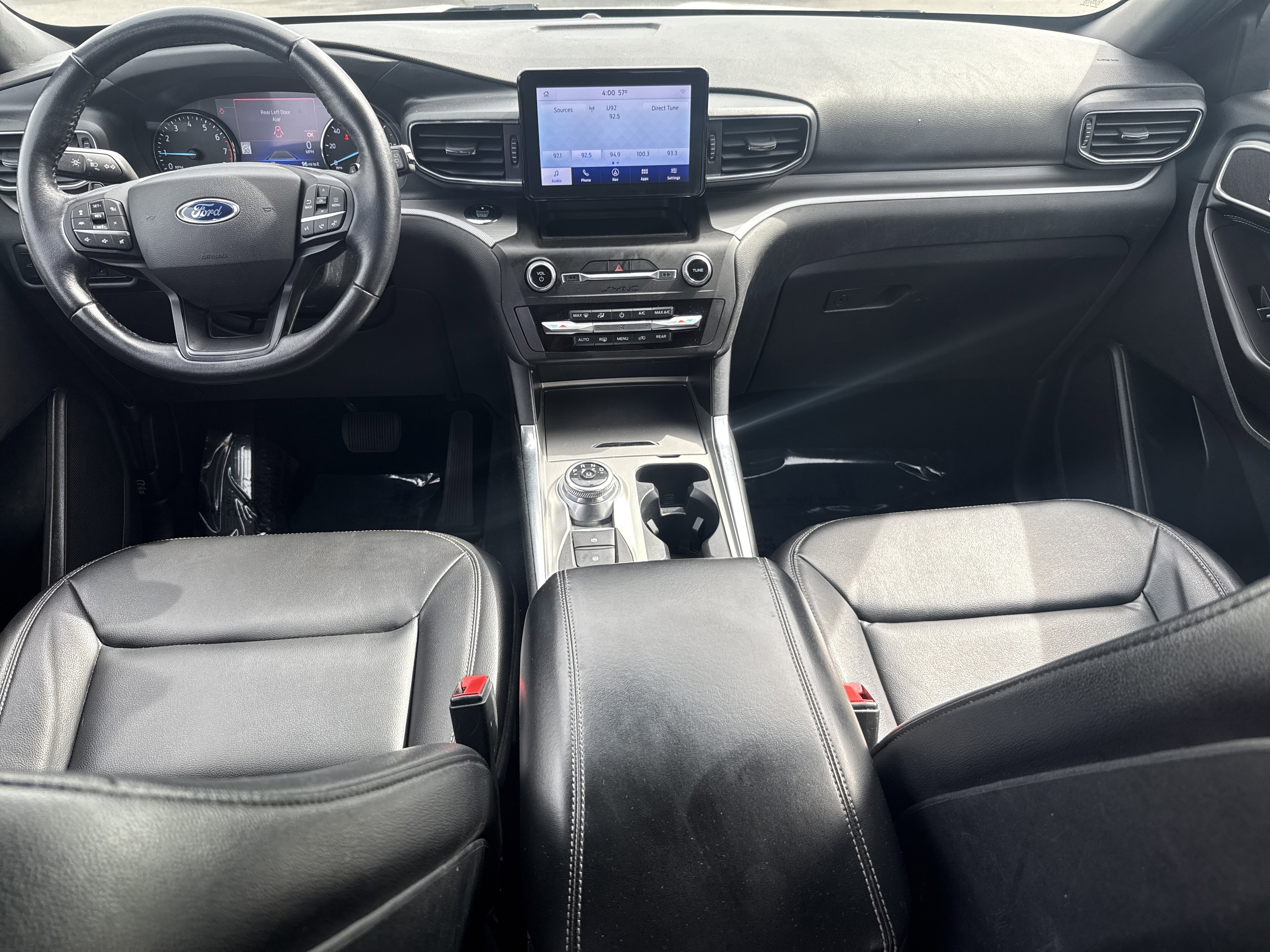 Used 2020 Ford Explorer XLT w/ Equipment Group 202A AWD/4WD image 15