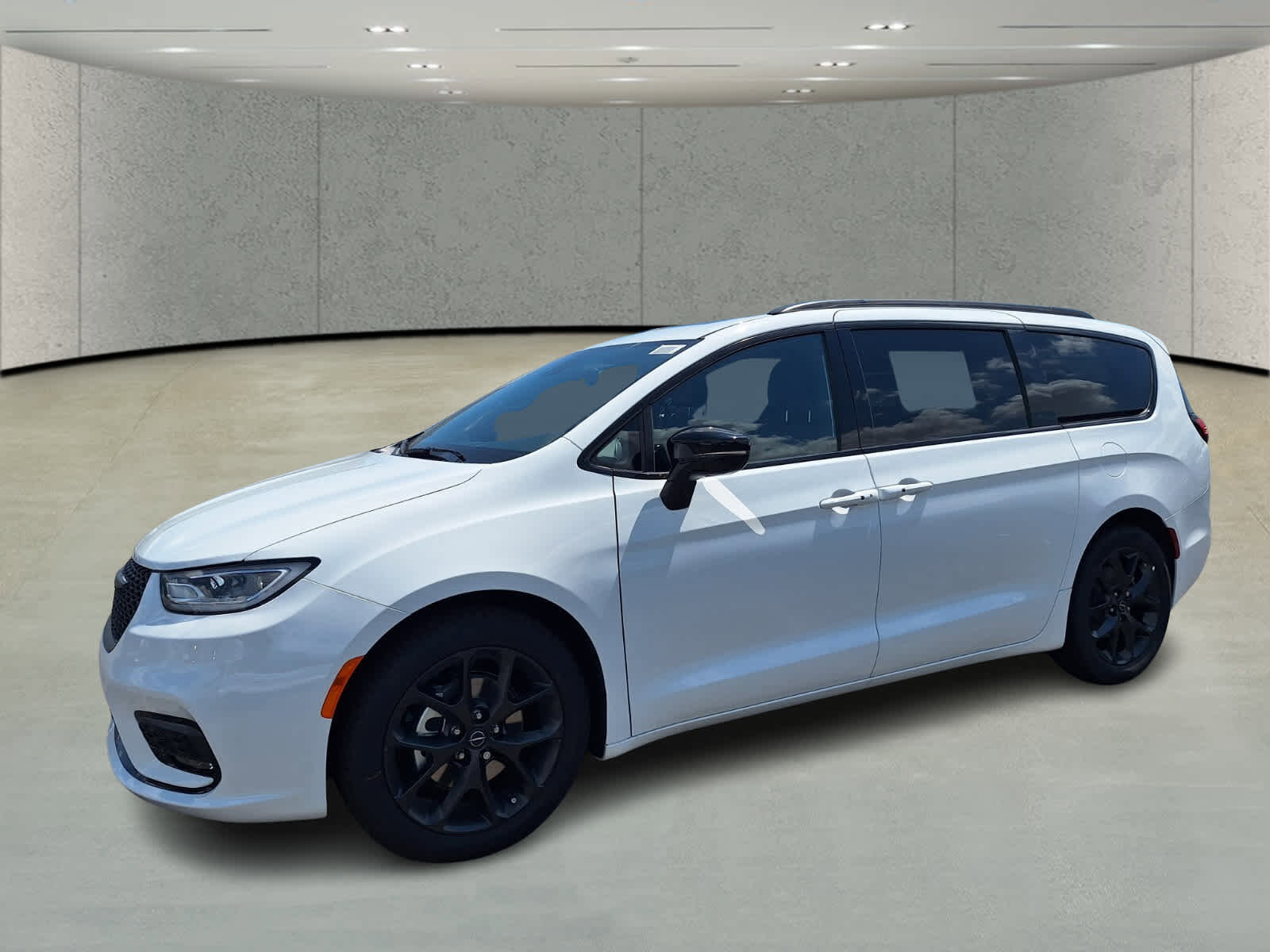 New 2026 Chrysler Pacifica Limited