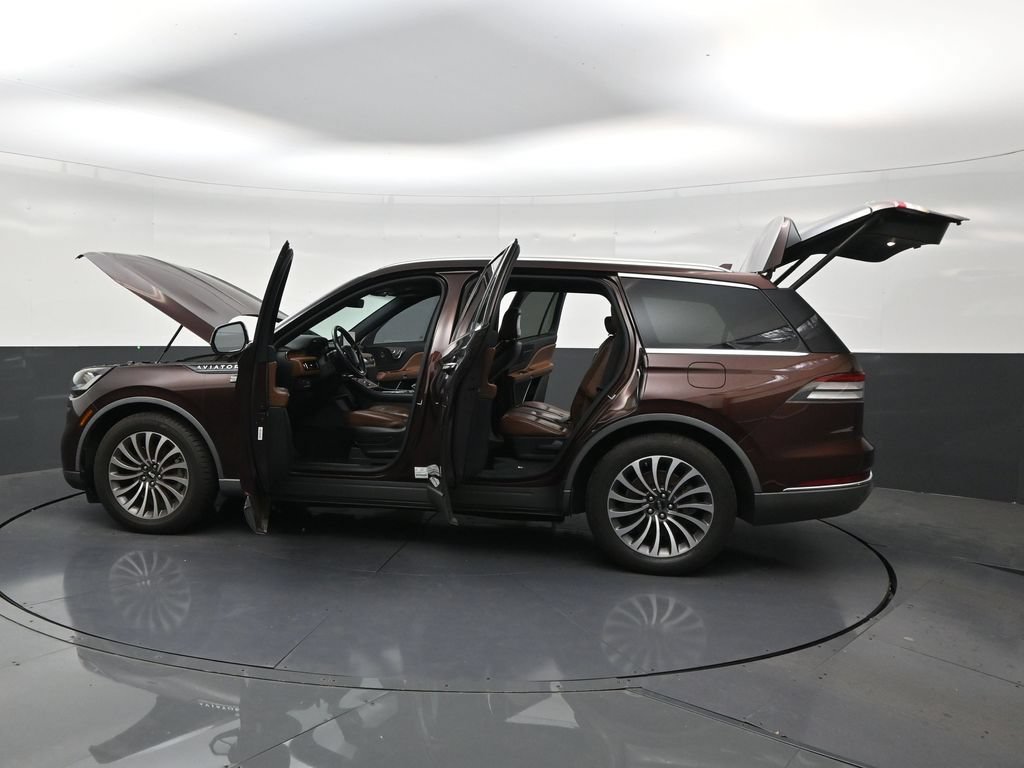 Used 2020 Lincoln Aviator Reserve w/ Elements Package Plus RWD image 29
