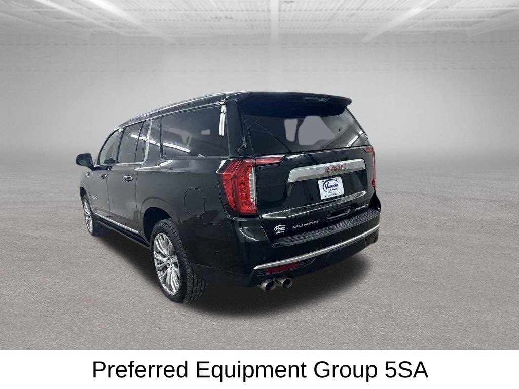 Used 2023 GMC Yukon XL Denali w/ Denali Reserve Package AWD/4WD image 17