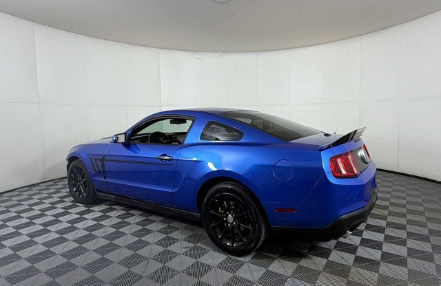 Used 2012 Ford Mustang Premium RWD image 3