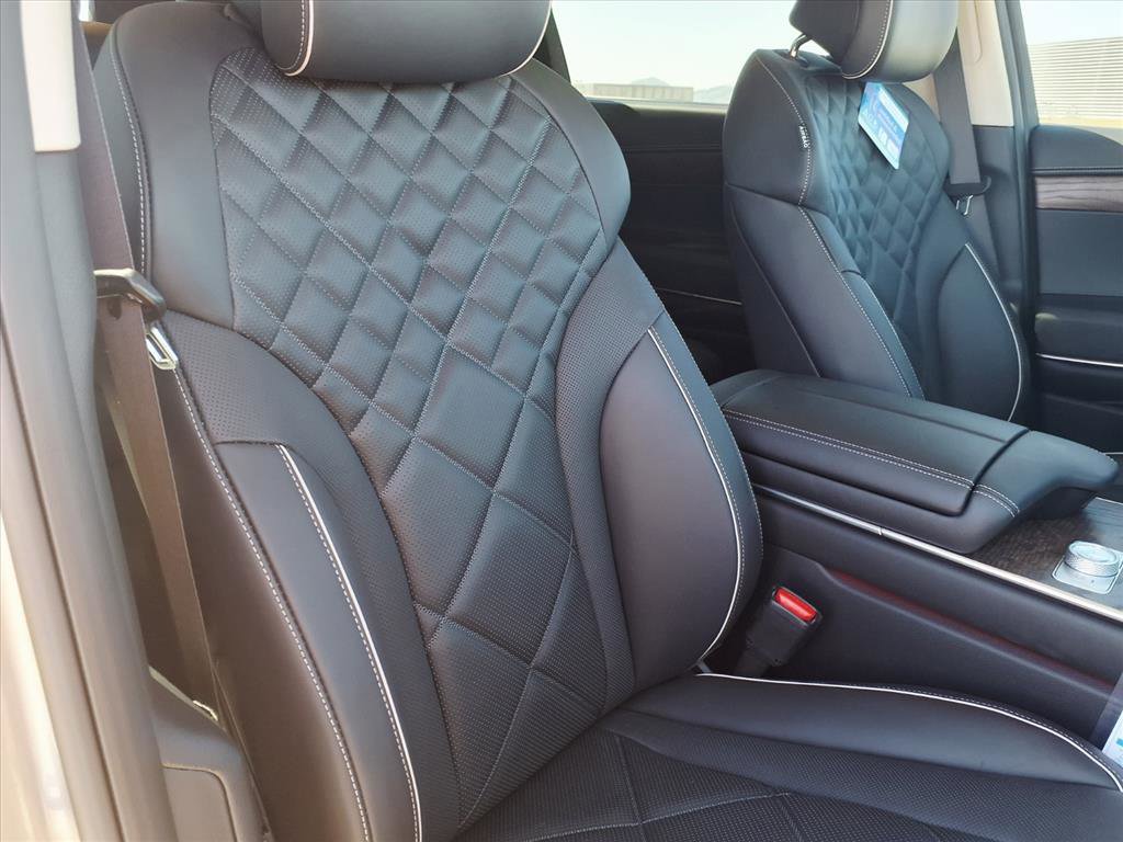 Certified 2026 Genesis GV80 3.5T Prestige image 12