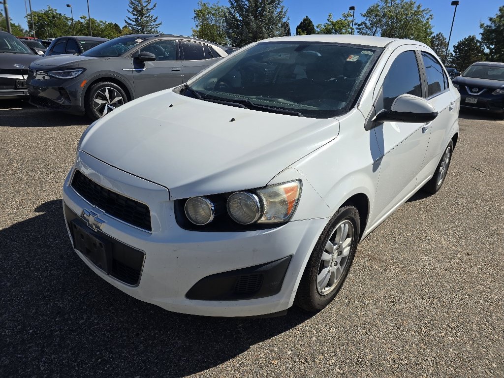 Used 2014 Chevrolet Sonic LT FWD image 1