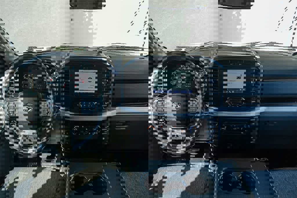 Used 2023 Ford F150 XLT image 12