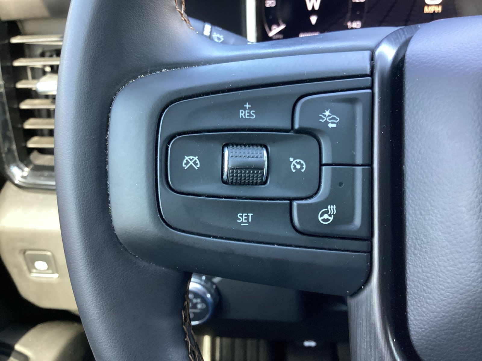 Used 2025 GMC Sierra 2500 AT4 w/ AT4 Premium Plus Package AWD/4WD image 20