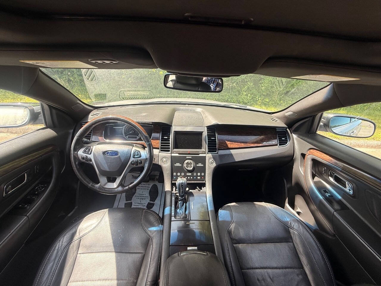 Used 2014 Ford Taurus Limited w/ Equipment Group 301A AWD/4WD image 15