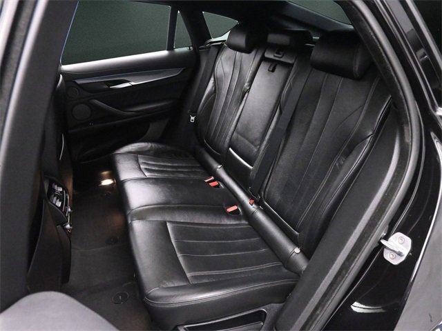 Used 2019 BMW X6 xDrive35i w/ M Sport Package image 16
