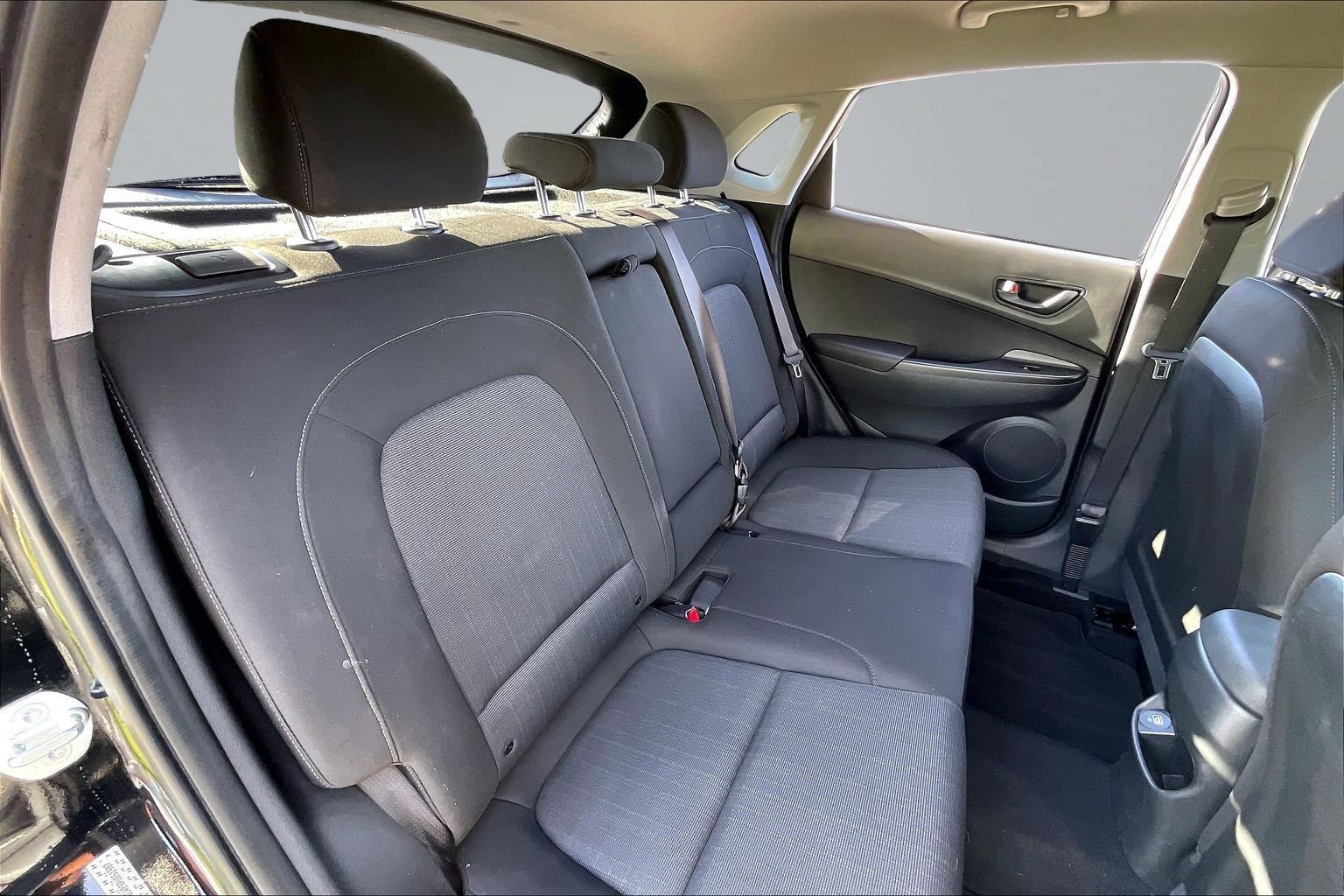 Used 2023 Hyundai Kona SEL AWD/4WD image 27