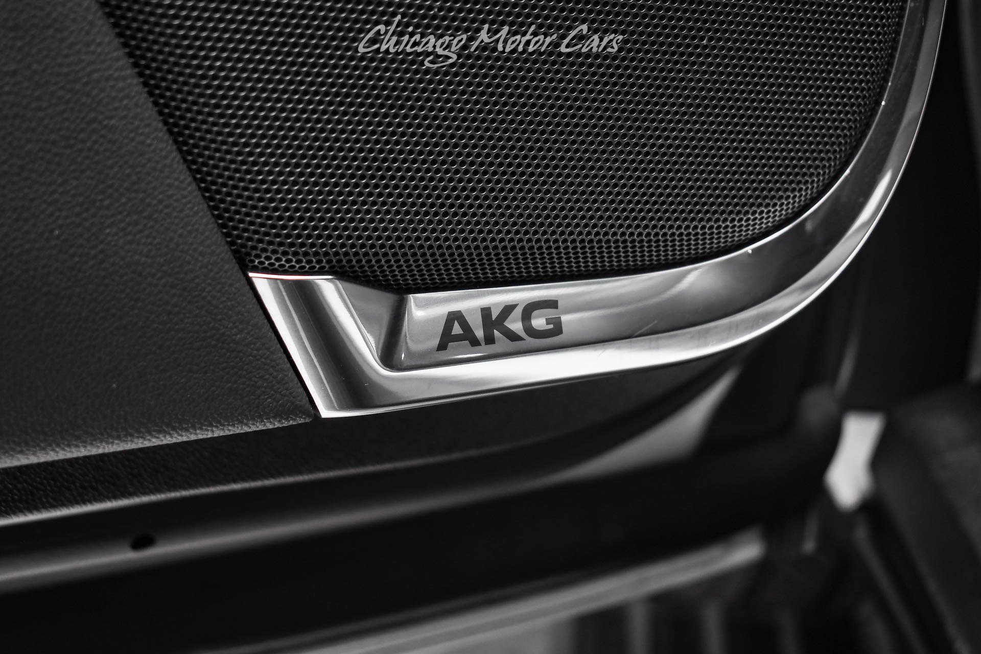 Used 2025 Cadillac Escalade V image 36