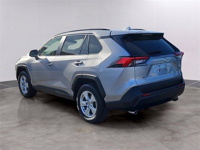 Used 2019 Toyota RAV4 XLE image 5