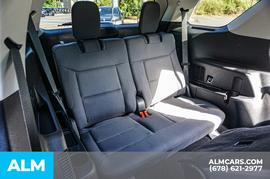 Used 2025 Ford Explorer Active RWD image 22
