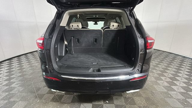 Used 2018 Buick Enclave Essence w/ Trailering Package FWD image 27