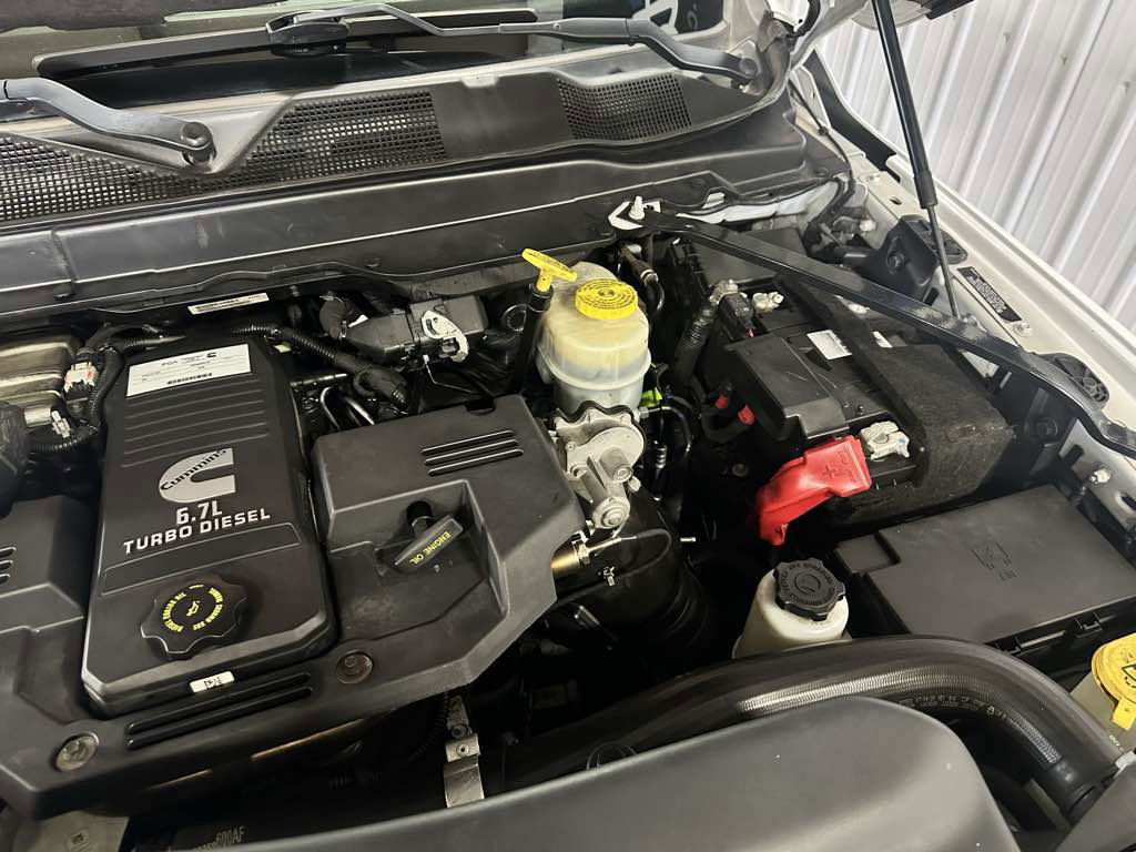 Used 2020 RAM 3500 Laramie image 3