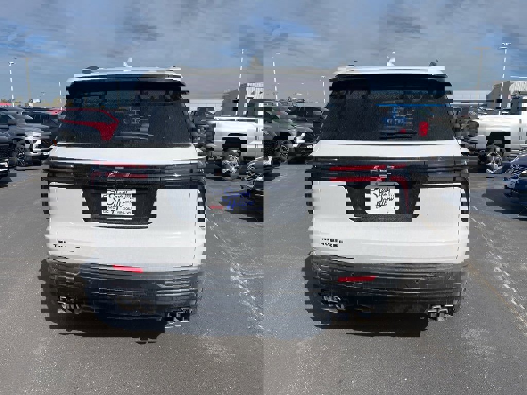 New 2025 Chevrolet Traverse LT w/ Midnight/Sport Edition image 6