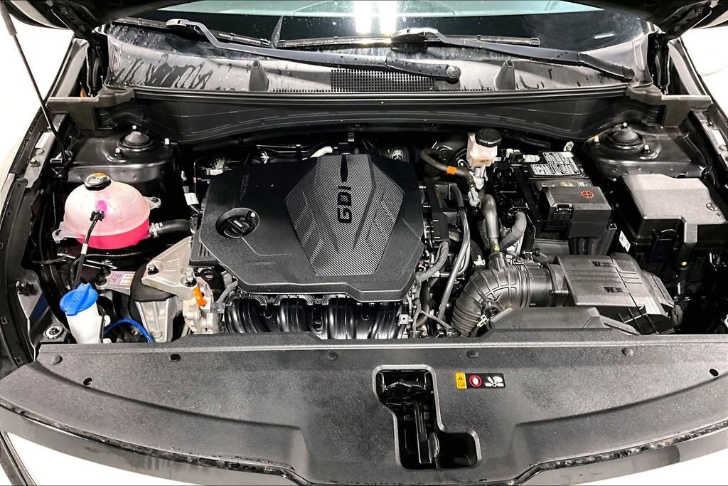 Used 2023 Kia Sportage EX image 12